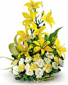  3 multibuds Lillium and 20 White & Yellow Roses in a Basket 