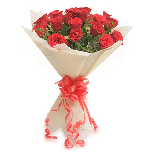 20 Red Roses Bunch in Paper Packing